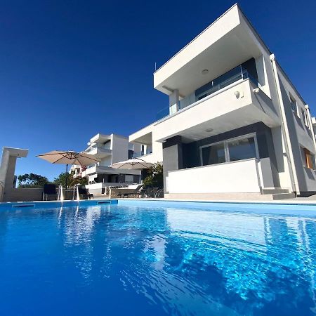 Fantasy Pool Villa Novalja Exteriör bild